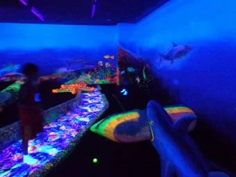 Mini-golfing