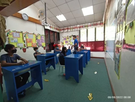 arrows_in_the_classroom